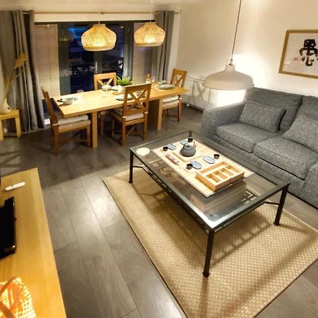 Japanese Style Muji Two-Bedroom Apt Swansea Luaran gambar